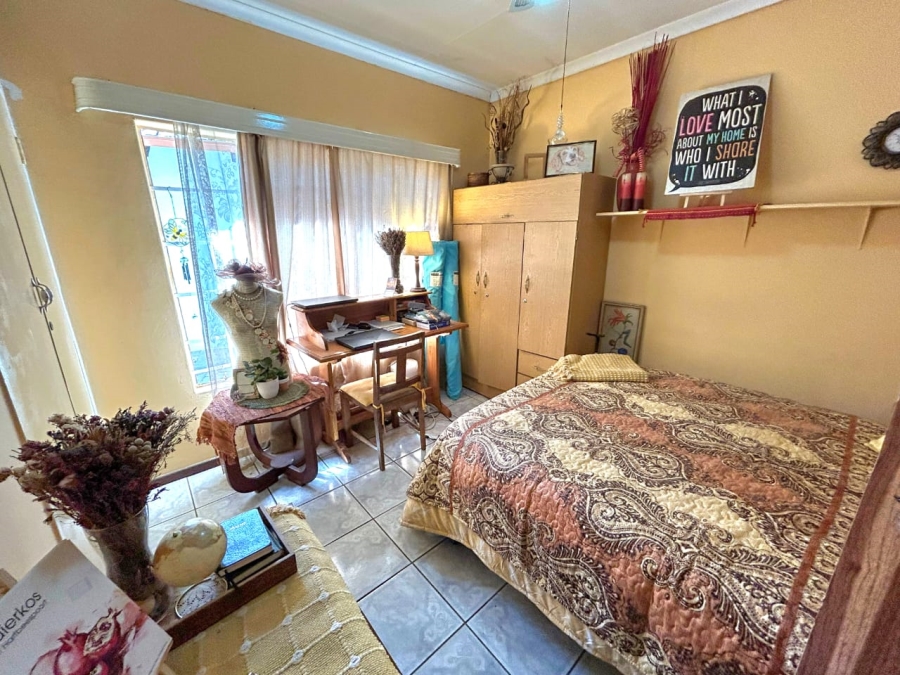 6 Bedroom Property for Sale in Brits North West